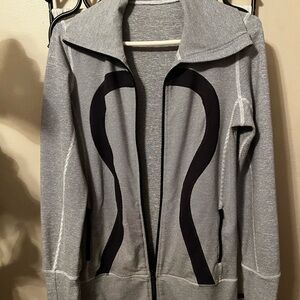 Lululemon Stride  jacket size 8
